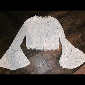 Cute lace top!